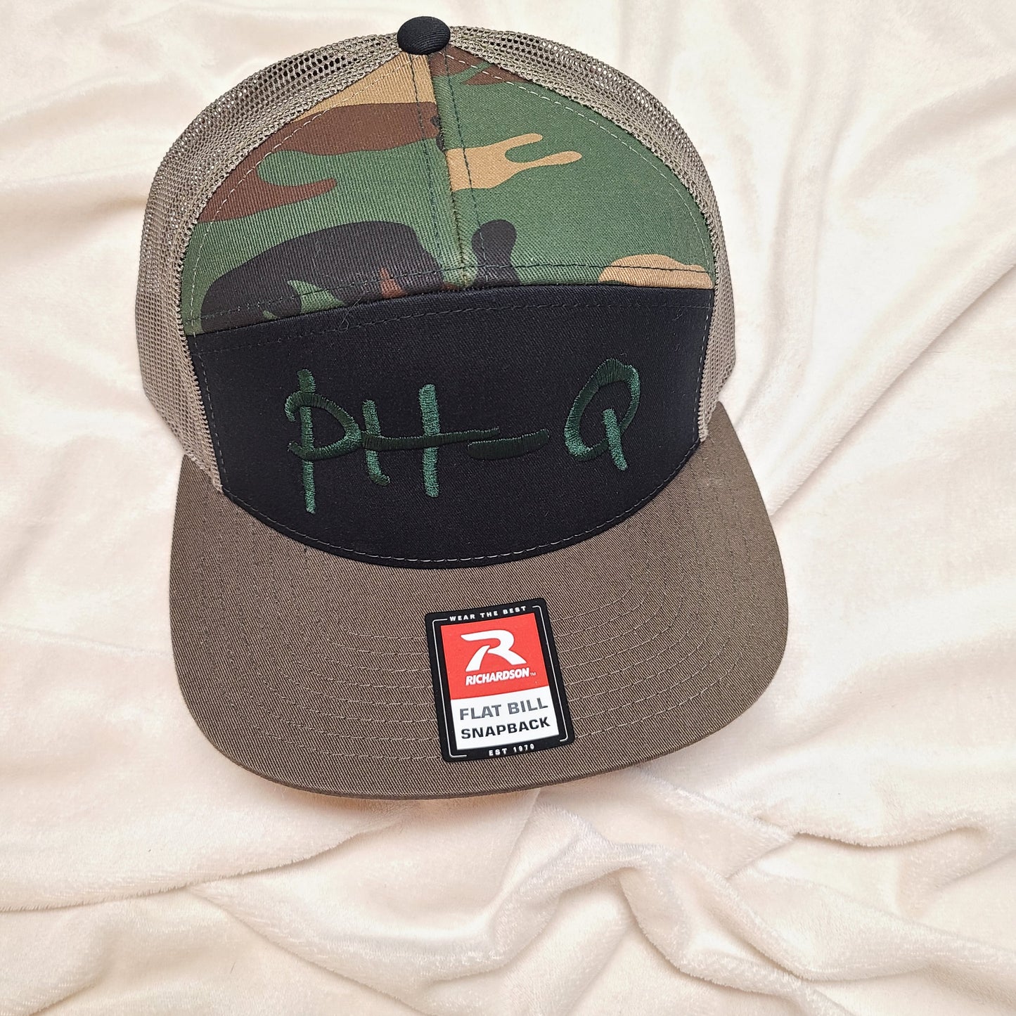 Richardson 168 - Camo / Black / Loden Green w/ Green Print